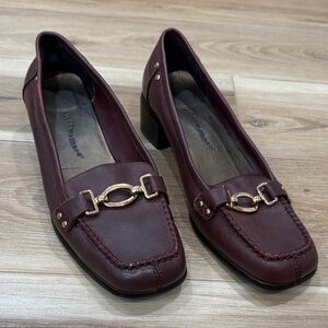 Cloud Walkers Women’s Burgundy Leather  Loafers